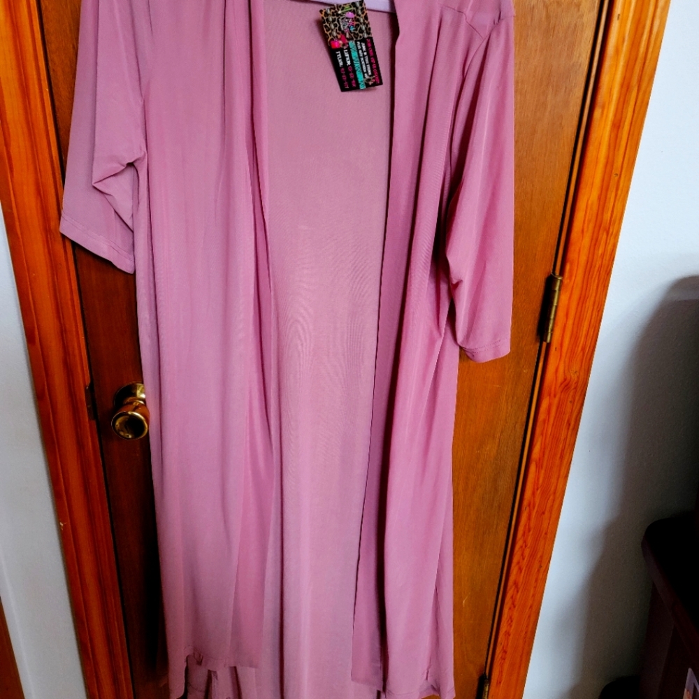 New with tags Crazy Train Light purple sheer duster size 2x